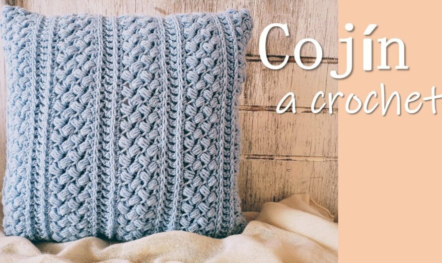 A Detailed Guide to Crocheting an Easy On/Off Cushion Cover