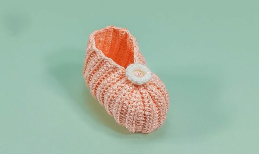 Easy crochet baby shoes: A Detailed Pattern