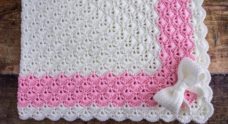 Crochet Shell Stitch Baby Blanket in the Round