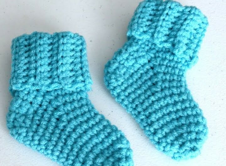 How to Crochet EASY & FAST Baby Socks