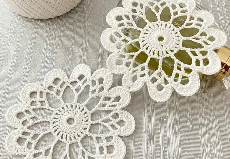 CROCHET THE MOST BEAUTIFUL DESIGN Round Motif Runner, Blouse, Shawl Pattern